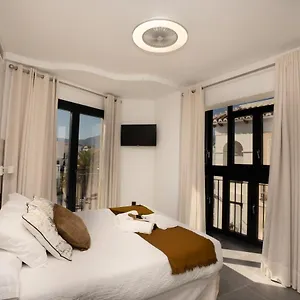  Pensjonat Nerja-centro-jacuzzi- Mirador De La Ermita- Adults Recommended