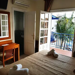 Bed & Breakfast Marazul, Nerja
